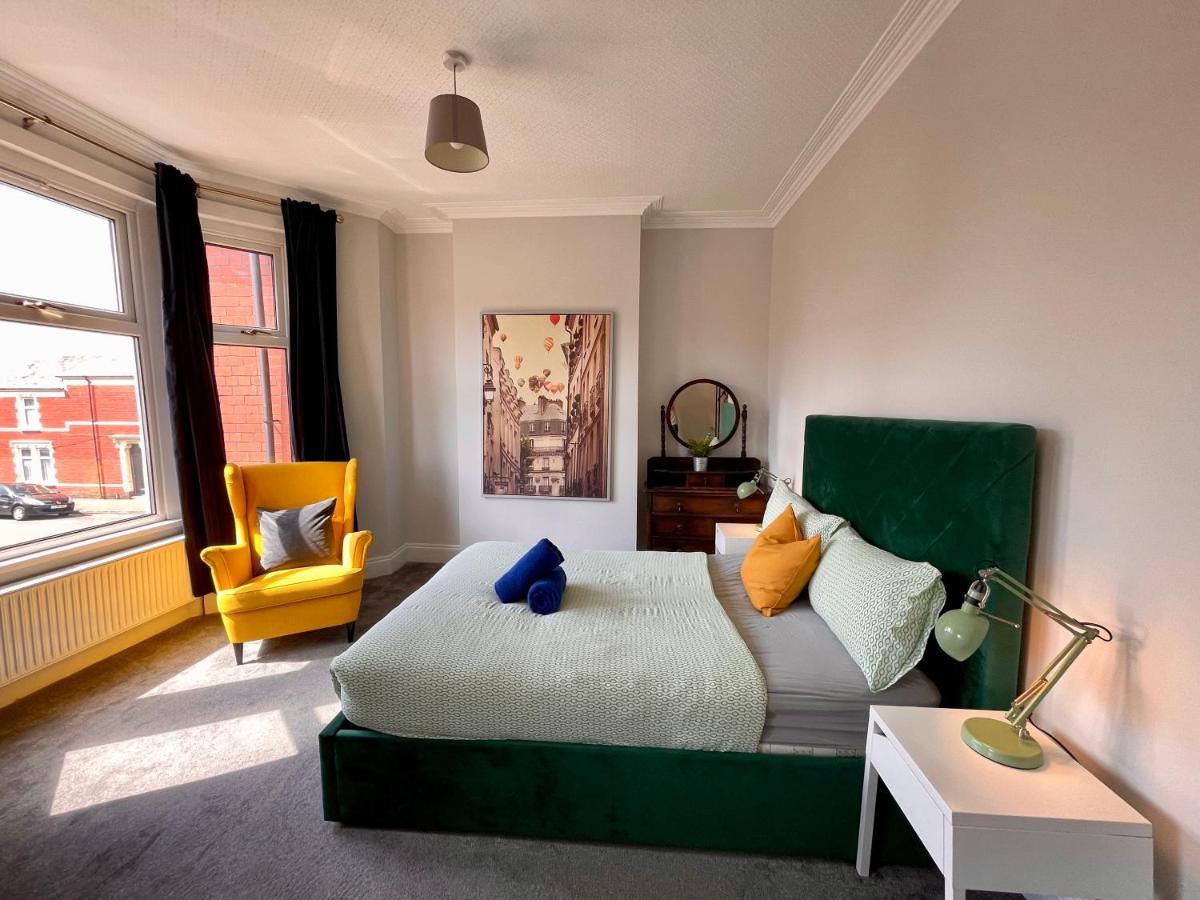 Edwardian City Centre House For Big Groups, Offroad Parking & Hot Tub! Cardiff Exteriér fotografie
