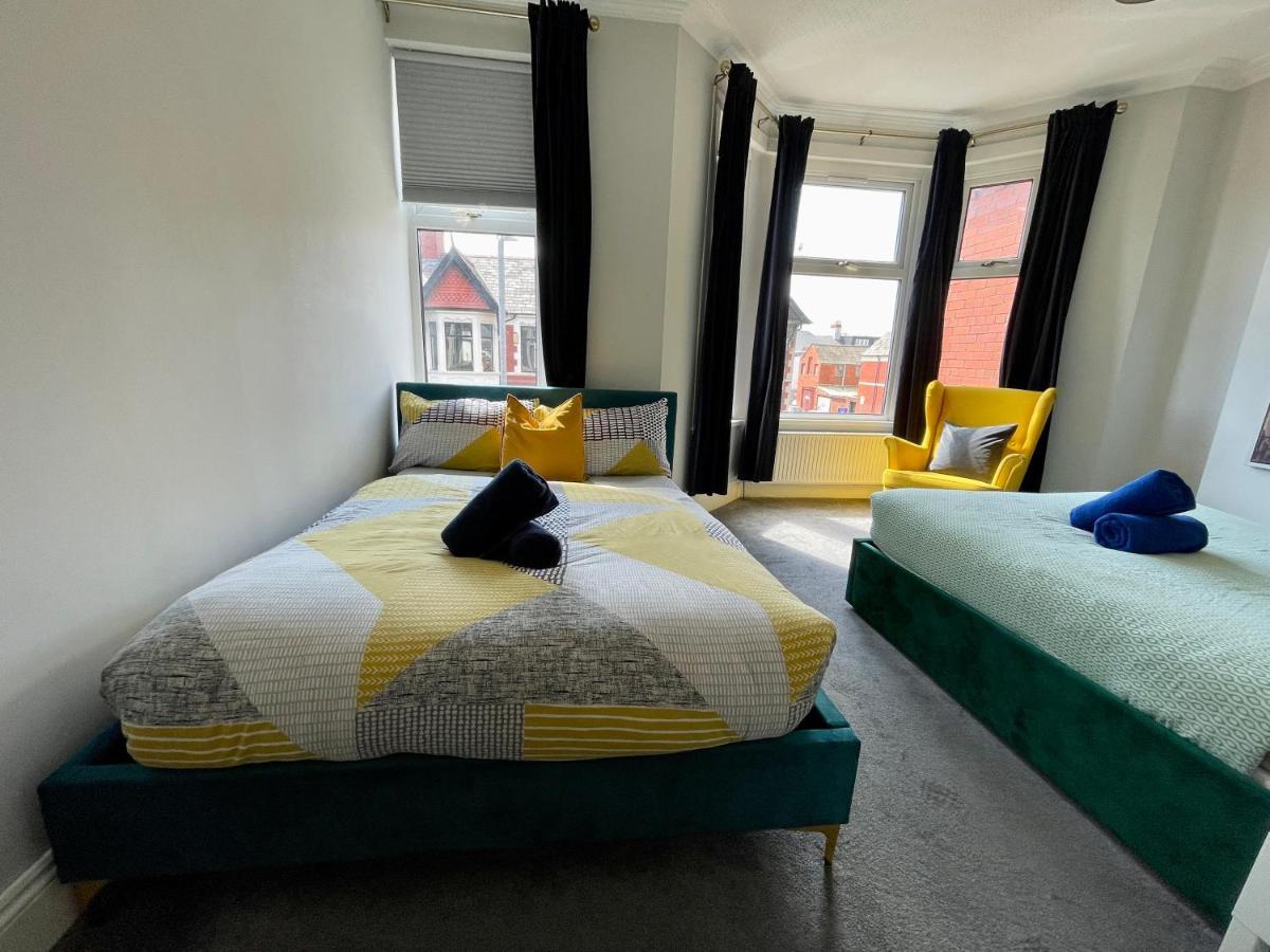 Edwardian City Centre House For Big Groups, Offroad Parking & Hot Tub! Cardiff Exteriér fotografie